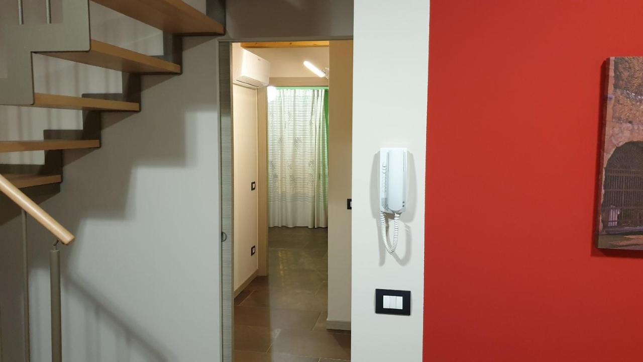 Dimora Rosso San Zeno - Wifi Veloce E Adatto Per Famiglie Verona Exteriör bild